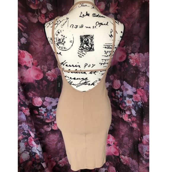 Lulu’s taupe backless dress bodycon open back - Picture 4 of 5